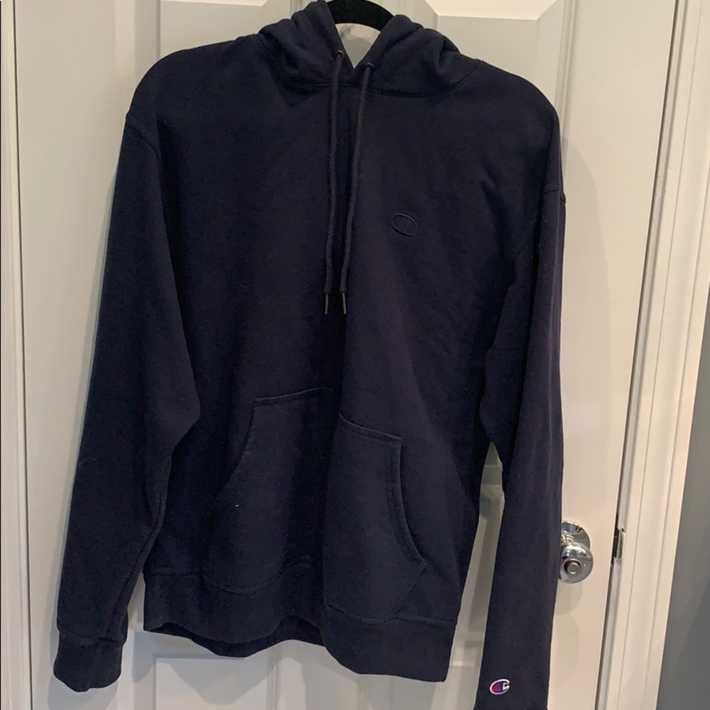 Champion hoodie size M